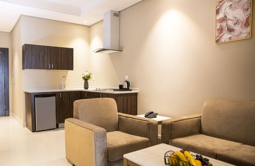 Hera Street Hotel | Swiss Blue Hira