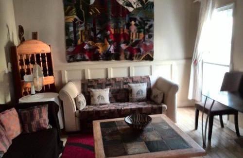 Camps Bay Casa | Swiss Cottage Guest House