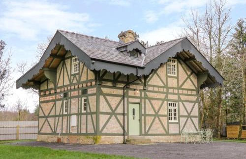Mohill Casa | Swiss Cottage