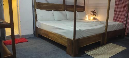 Uppuveli Hotel | Swiss kiss beach resort
