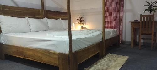 Uppuveli Hotel | Swiss kiss beach resort