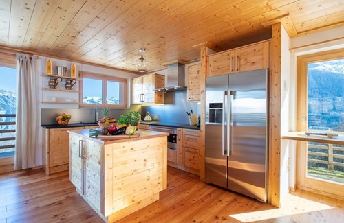 Mayens-de-Riddes Chalet De Esquí | Chalet de montaña suizo (La Tzoumaz / Verbier) a 400 km de la estación de esquí 4 Vallées
