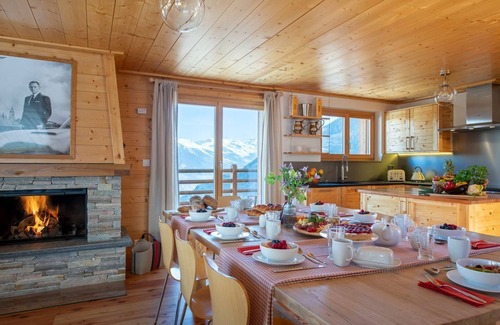 Mayens-de-Riddes Chalet De Esquí | Chalet de montaña suizo (La Tzoumaz / Verbier) a 400 km de la estación de esquí 4 Vallées