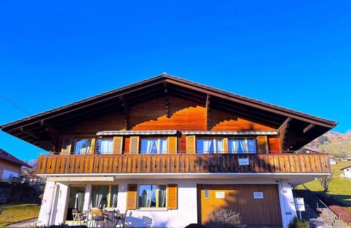 Goldiwil Apartamento | SwissHut Stunning Views Alps - Apart. Aeschlen Down