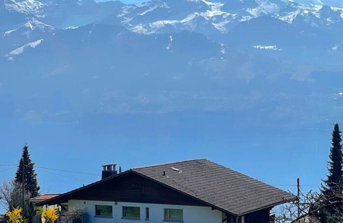Goldiwil Apartamento | SwissHut Stunning Views Alps - Apart. Aeschlen Down
