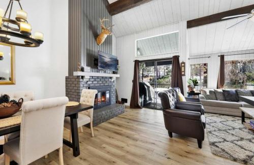 Big Bear Lake Casa | Switzerland Slopes #2125 by Big Bear Vacations