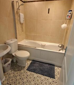 Sutton Cross Casa | Swords Entire Cozy home 5 mins from Airport
