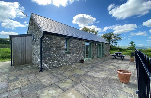 Tregaron Cabaña | Swydd Cwtch, Swyddffynnon
