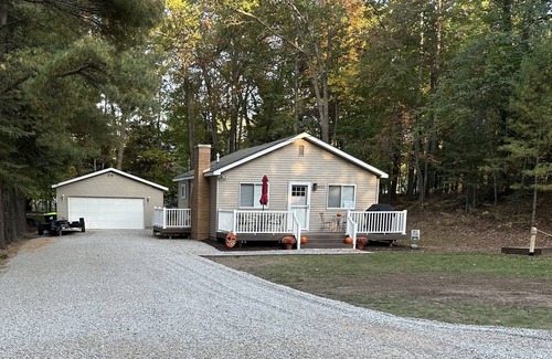 St. Helen Casa | SXS-Fall Colors! Updated and close to trails. Weekends still Available!