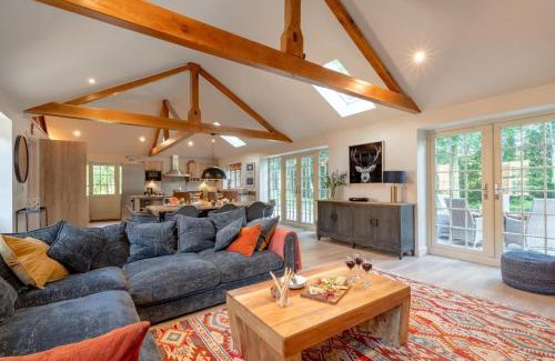 Holt Casa | Sycamore Barn - Holt