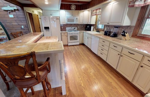 Gaines Cabina | Relajante Log Lodge en Pine Creek grande para familias, amigos o reunión de negocios
