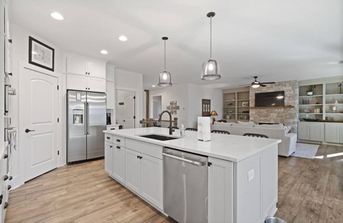 Big Canoe Casa | Sycamore's Haven in Big Canoe with Hot Tub!