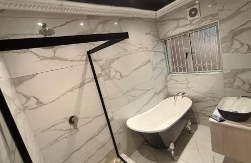 Isipingo Casa | Sydney's NA Guest House and Venue