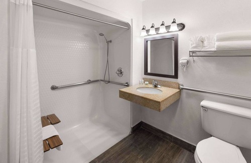 Aurora Hotel | SYLO Hotel Denver Airport, a Ramada by Wyndham
