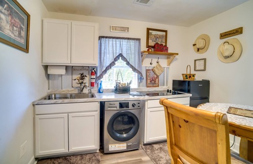 Sylvania Cabina | Sylvan Cabin on 73 Acres - Pond On-Site!