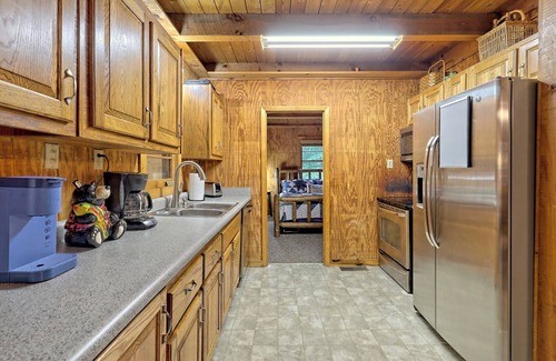 Rabun Gap Casa | Sylvan Lake Falls Retreat - Dog Friendly!
