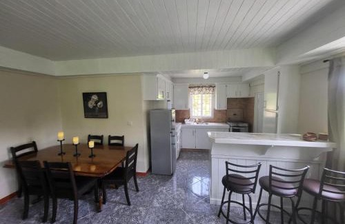 Barroui Casa | Sylvania Kozie Korner