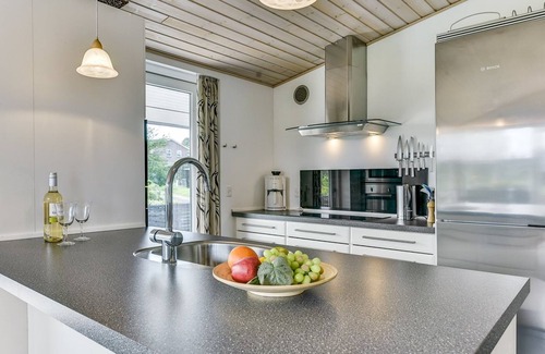 Floutrup Casa | "Sylvelin" - 400m to the fjord by Interhome