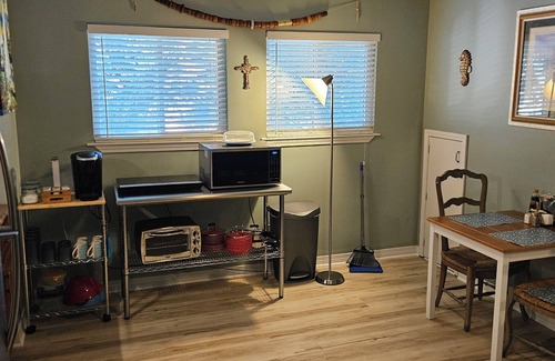 Shalimar Apartamento | Sylvia's Suite Dreams-kayak and paddleboard free, close to Destin & best beaches