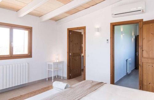 Es Palmer Villa | symbiosis of old and new buildings