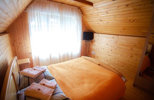 Yaremche Casa | Synyogora