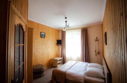 Yaremche Casa | Synyogora