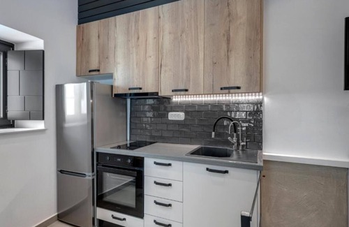 Ermoupoli Casa | Syrose Private Suites