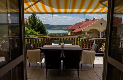Balatonfuzfo Casa | Szépkilátás Vendégház