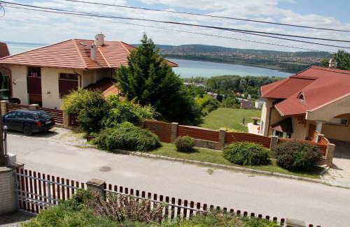 Balatonfuzfo Casa | Szépkilátás Vendégház