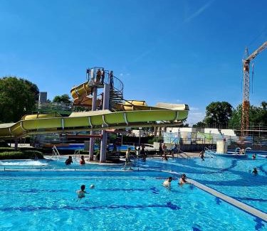 Winnenden Apartamento | Szafranzimmervermmitung