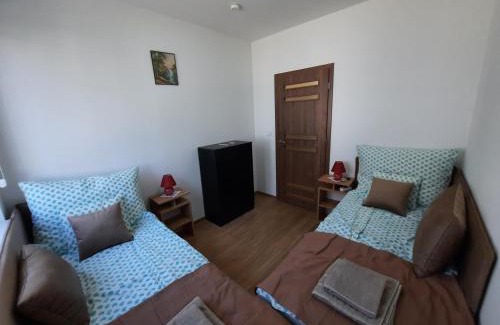 Hajduszoboszlo Apartamento | Szoboszlói Szieszta Apartman