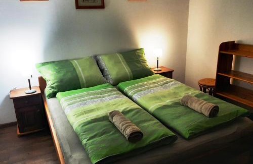 Gyor Cama Y Desayuno | Szt Kristóf Bed and Breakfast