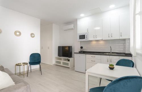 Arroyo de la Miel Apartamento | Tívoli Apartamento 1 Dorm Wi-Fi Nuevo!