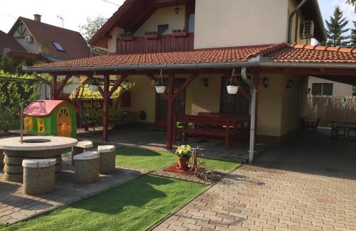 Tiszakecske Casa | Tünde Vendégház