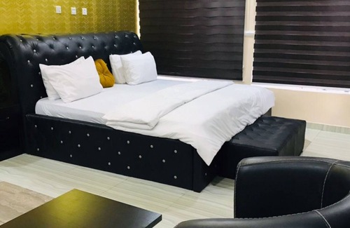 Enugu Hotel | T Golden Villa Hotel