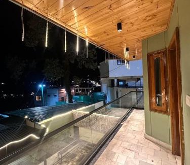 The Mall Road Hotel | T&J Villa Mussoorie