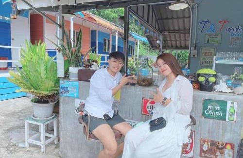 Samut Sakhon Cama Y Desayuno | T&T Koh Larn