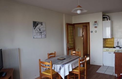 Ouistreham Apartamento | Apartamento T1 frente al mar, playa cercana (50m)