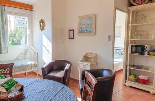 Calvi Apartamento | T2 2 pers 30/32m² by Interhome