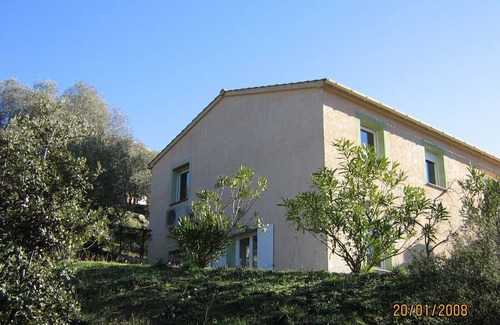 Corte Apartamento | T2 41 M2 CORTE villa piso, aire acondicionado, terraza wifi, vistas a la montaña Restonica