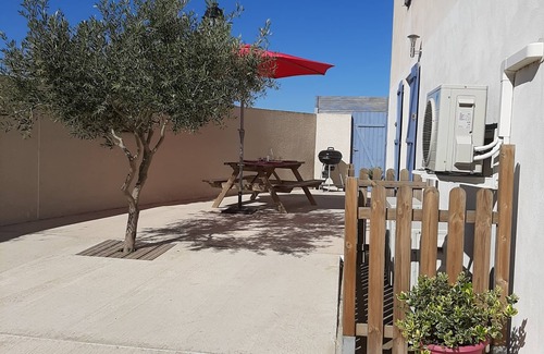 Gruissan Apartamento | t2 + cabina con aire acondicionado con jardín 4 pers, pueblo gruissan