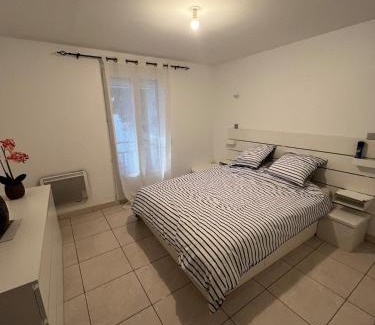 Les Halles - Valliere Apartamento | T2 apartment, terrasse cours intérieur