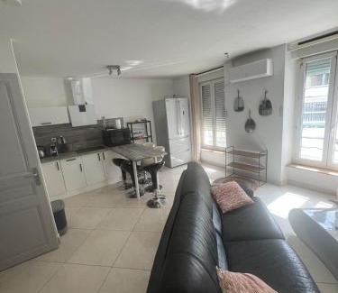 Les Halles - Valliere Apartamento | T2 apartment, terrasse cours intérieur