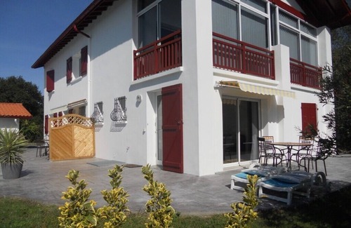 Cambo-les-Bains Condominio | T2 apartment with pool access