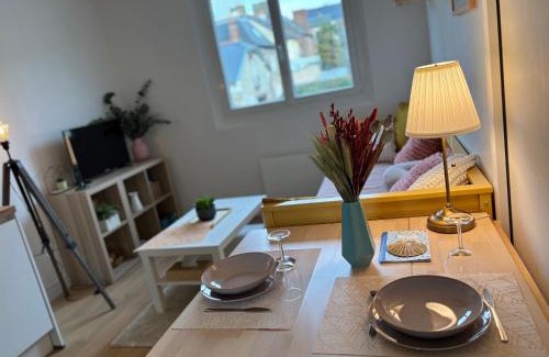 Villeneuve Apartamento | T2 au calme - 5 min à pied de la gare et 10min à pied du centre historique - Stationnement