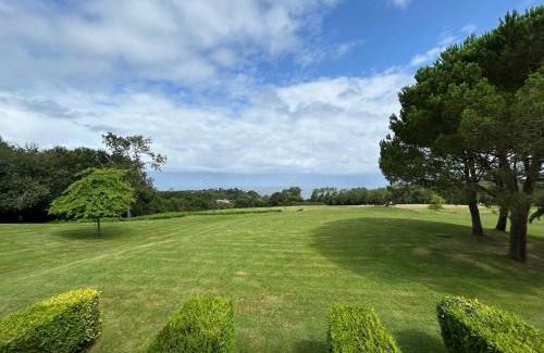 Behobie Apartamento | T2 avec piscine sur la Corniche - FR-1-239-1084