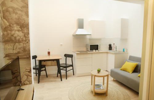 Cognac Apartamento | T2 avec verrière situé en hyper centre avec wifi, linge, draps, savons et serviettes fournis