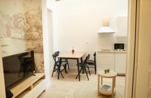 Cognac Apartamento | T2 avec verrière situé en hyper centre avec wifi, linge, draps, savons et serviettes fournis