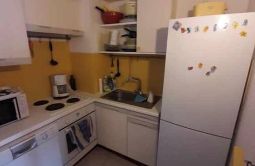 Saint-Mandrier-sur-Mer Apartamento | T2 +cabin. Quiet, secure, splendid sea view, parking, 2 swimming pools, 3 tennis courts.