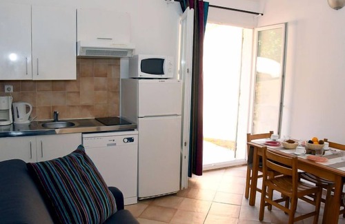 Pineto Casa | T2 Cabine Type C by Interhome